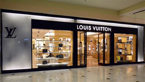 where to buy louis vuittons near st louis|louis vuitton dealer near me.